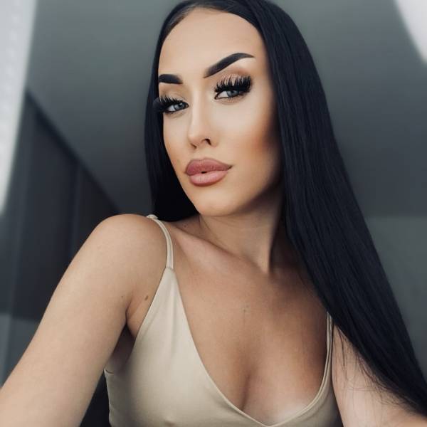 Biana R.