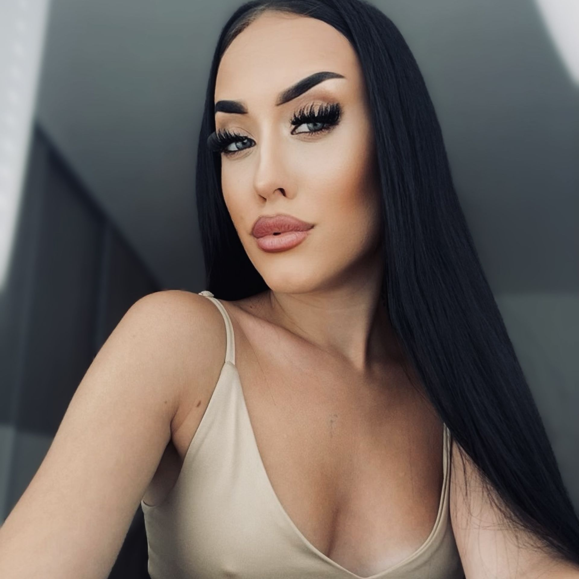 Biana R.