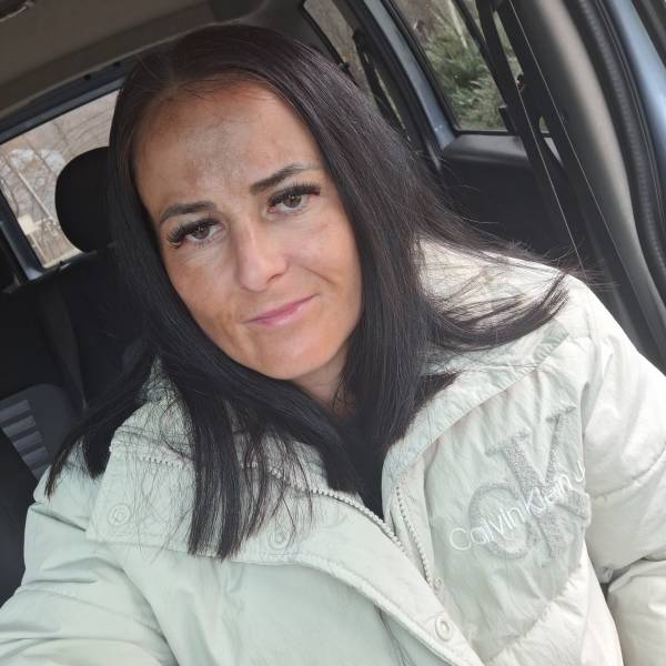 Jana L.